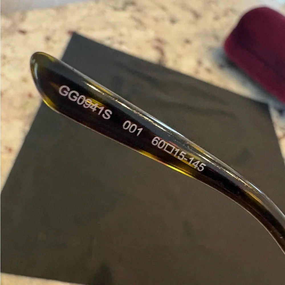 Gucci Men’s Aviator Sunglasses- GG0941S style number